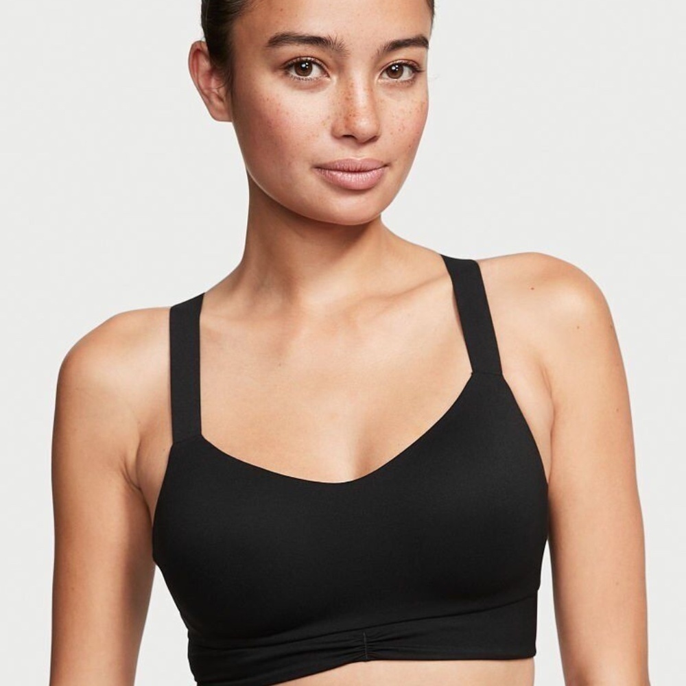 Victorias Secret Womens Black Love Cloud Ruched Sports Bra Size 23In Pit To Pit